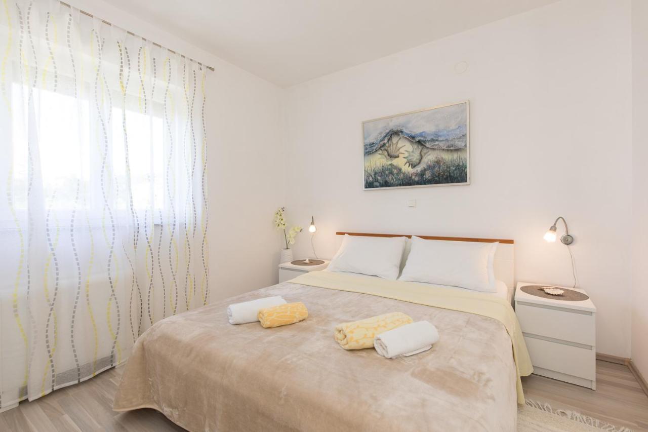 Apartmani Alma Punat Eksteriør billede